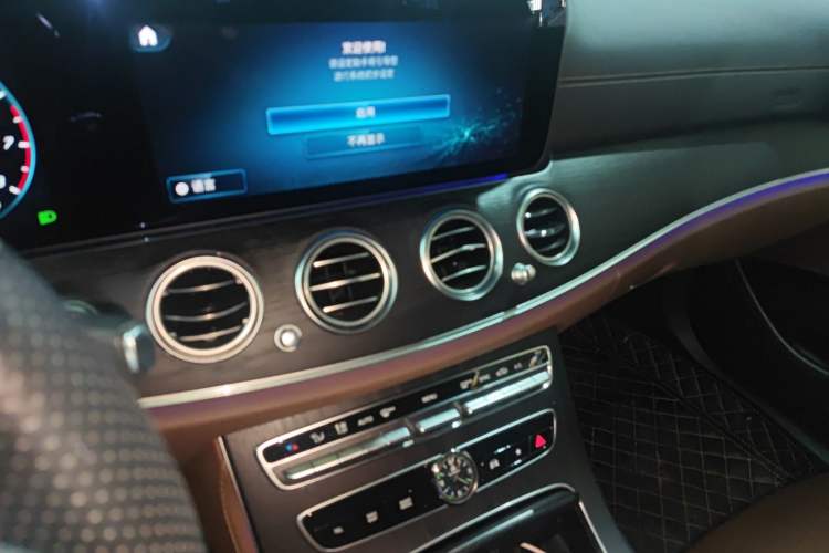 Used Mercedes-Benz E-Class 2021 E 300 L Sporty and Stylish Model
