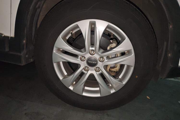 Used Haval H6 2015 Sport Edition 1.5T Manual Two-Wheel Drive Elite Model
