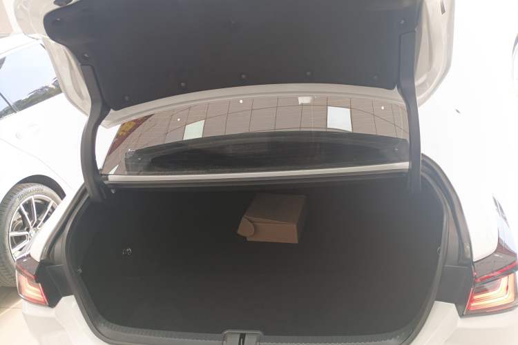 Used Lexus ES 2025 200 Premium Edition