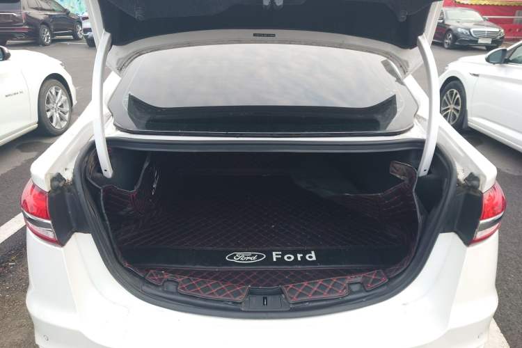 Used Ford Mondeo 2018 EcoBoost 180 Smart Control Fashion Model China V Standard
