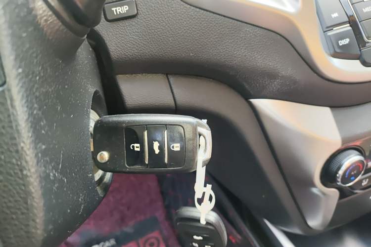 Used Changan Eado 2015 1.6L Manual Junku Model China V Standard
