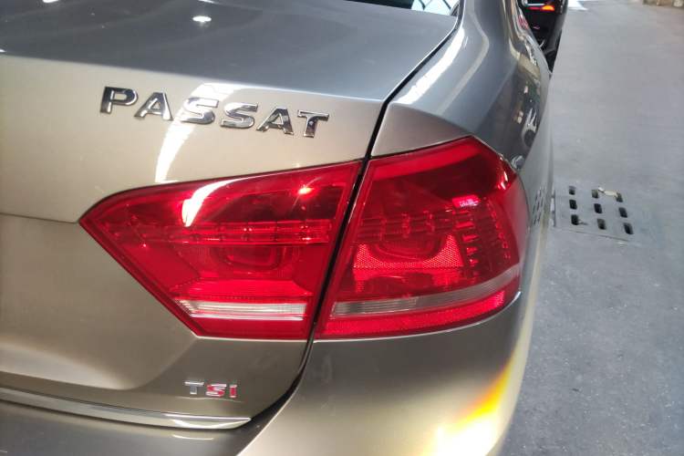 Used Volkswagen Passat 2015 1.8TSI DSG Prestige Edition
