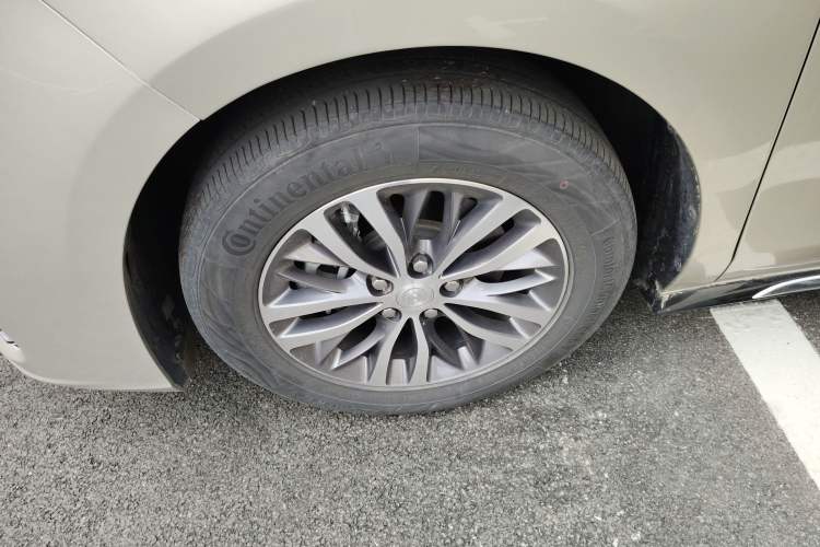 Used Buick GL8 2022 ES Landtrek 653T Comfort Edition
