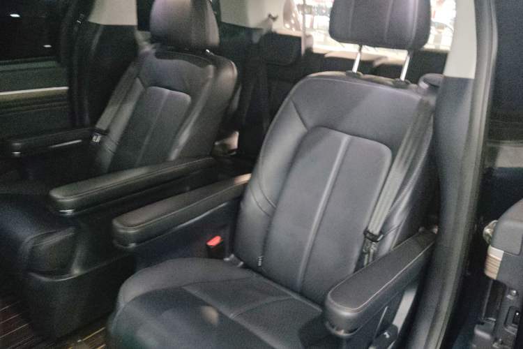 Used GAC Trumpchi M8 2021 Lingxiu Series 390T Deluxe Edition
