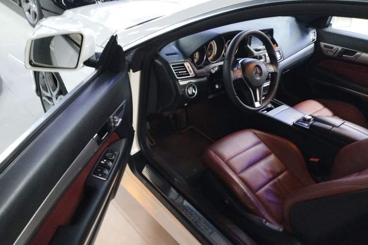 Used Mercedes-Benz E-Class 2014 E 200 Coupe
