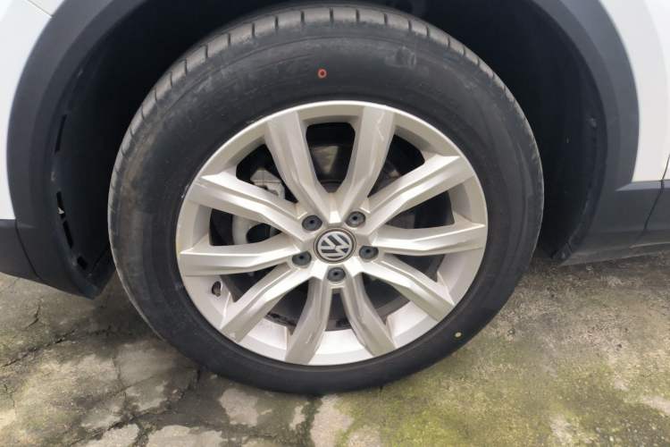 Used Volkswagen T-ROC 2020 280TSI DSG Two-Wheel-Drive Elite Version