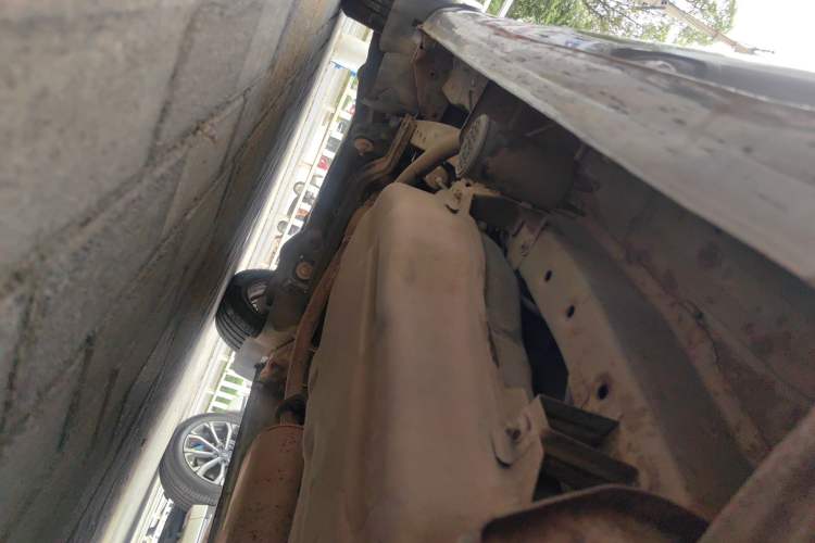 Used FORTHING Lingzhi 2015 V3 1.5L 7-Seater Luxury Model
