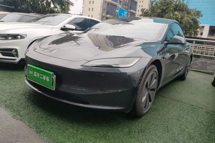 Used Tesla Model 3 2023 Rear-Wheel-Drive Version
