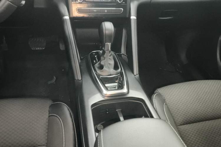 Used Renault Koleos 2017 2.0L Two-Wheel Drive Comfort Edition