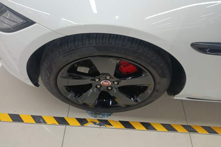 Used Jaguar XFL 2020 XFL 2.0T P200 Two-Wheel-Drive Elite Edition
