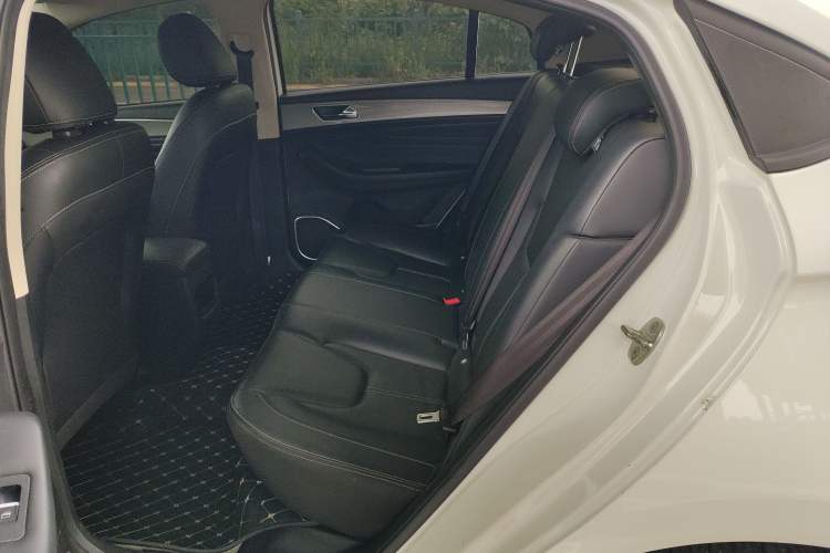 Used Chery Arrizo 5 2019 Facelifted PRO 1.5L Manual Youth Edition China VI Standard
