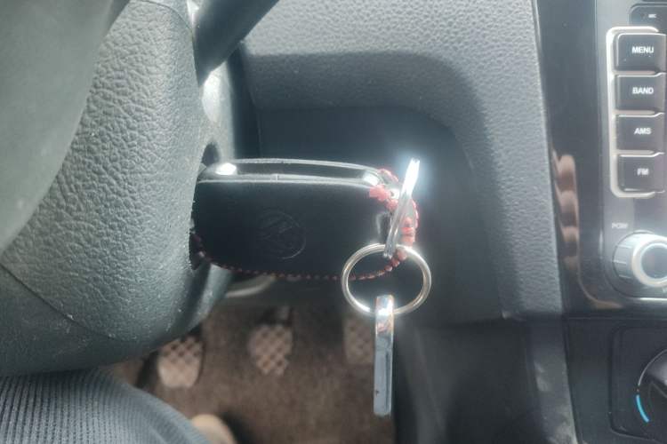 Used Volkswagen Santana 2016 1.4L Manual Fashion Edition