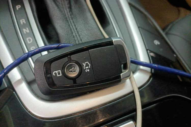 Used Ford Edge 2018 EcoBoost 245 Two-Wheel-Drive Titanium 5-Seater China VI Standard