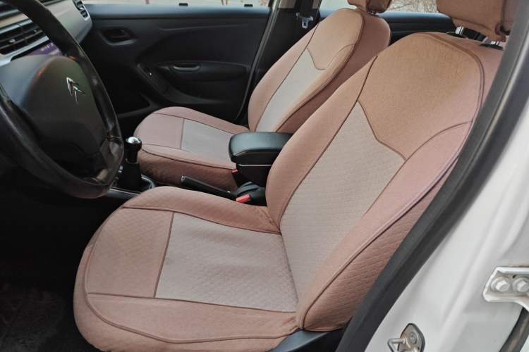 Used Citroen Elysee 2014 1.6L Manual Fashion Model CNG
