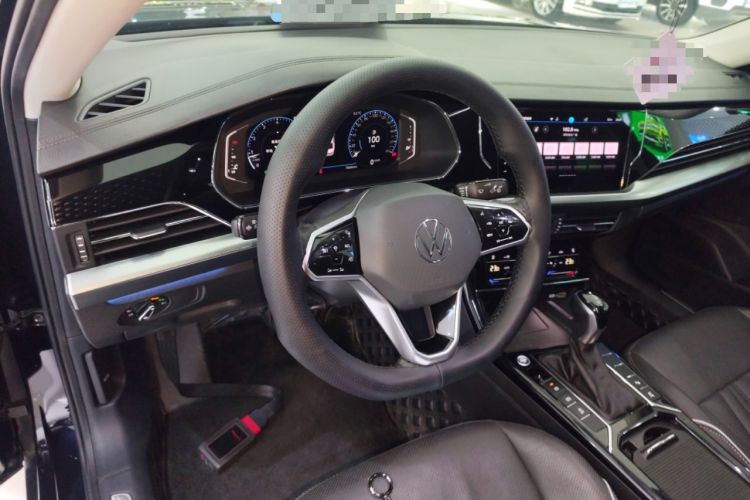 Used Volkswagen Passat 2023 330TSI Luxury Edition
