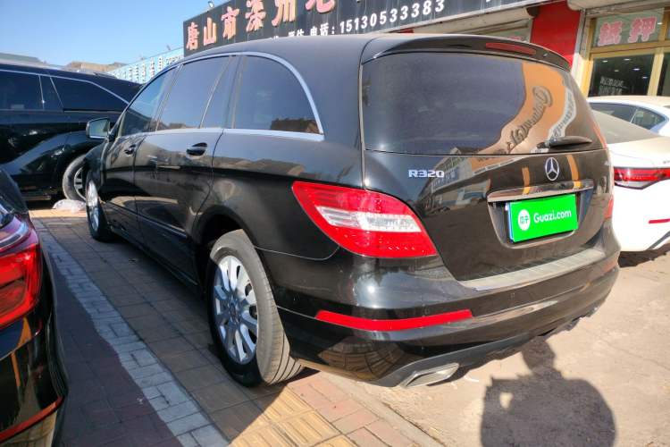 Used Mercedes-Benz R-Class 2017 R 320 4MATIC Business Edition Prestige Model