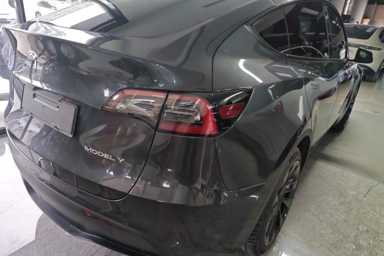 Used Tesla Model Y 2024 Rear-Wheel-Drive Version