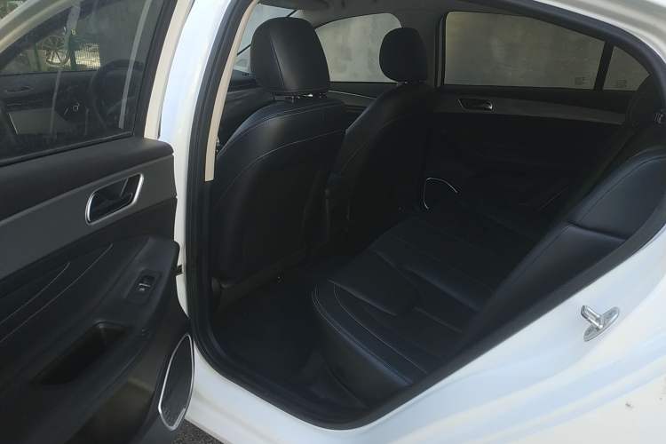 Used Chery Arrizo 5 2019 Facelifted PRO 1.5L Manual Youth Edition China VI Standard
