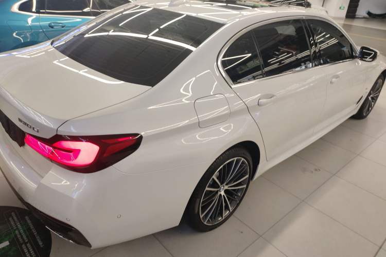 Used BMW 5 Series 2022 Restyled 530Li Leading Edition M Sport Package
