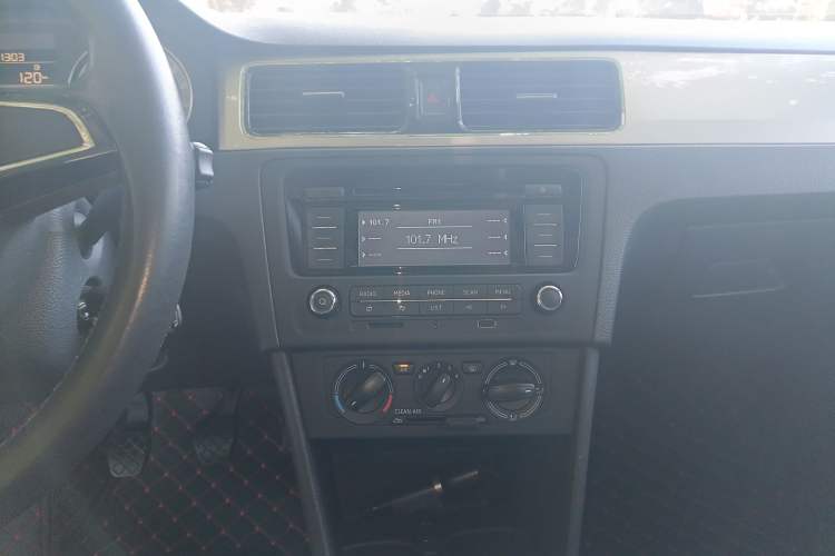 Used Skoda Rapid 2018 1.6L Manual Comfort Edition
