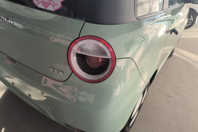 Used  Lumin 2022 210km Sweet Edition
