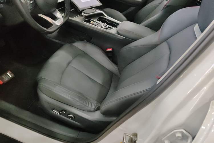 Used Changan UNI-T 2020 1.5T Flagship Version
