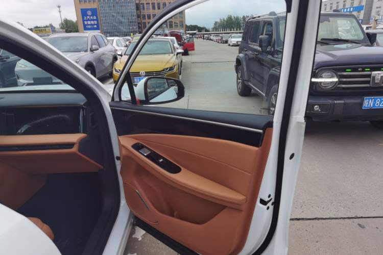 Used  L7 2025 EM-i 115km Long-Range Version
