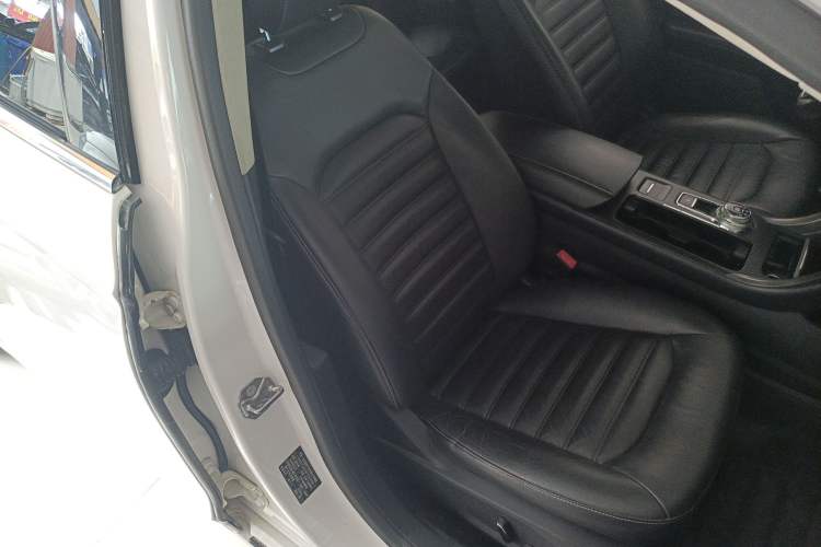 Used Ford Mondeo 2017 EcoBoost 200 Stylish Model
