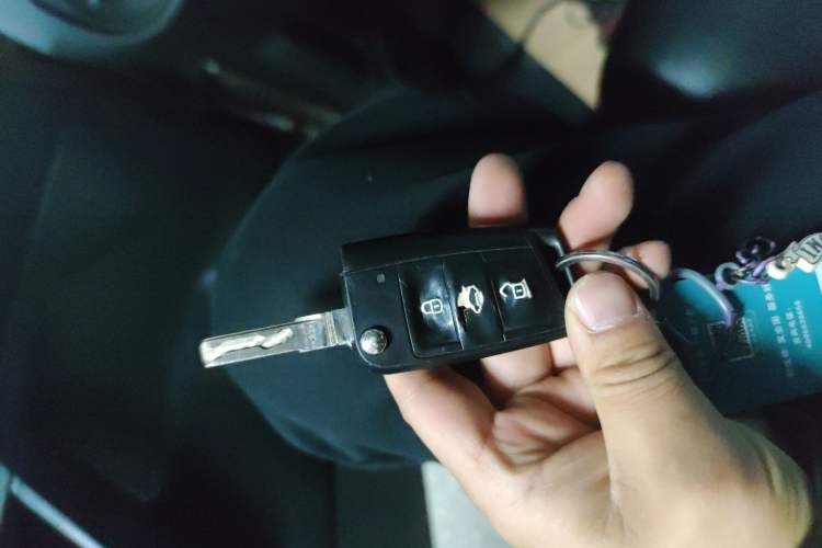 Used Volkswagen Golf 2016 1.6L Automatic Fashion Model
