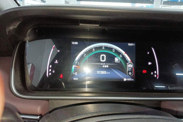 Used GAC Trumpchi M6 2023 PRO 270T DCT Luxury Edition
