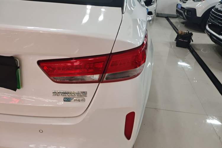 Used Kia K5 New Energy 2018 2.0L Smart Enjoyment Version
