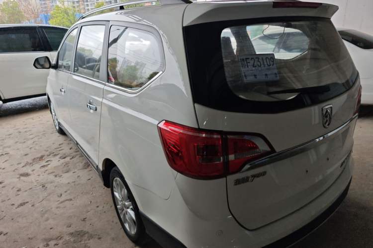 Used Baojun 730 2016 1.5L Manual Comfort Version 7 Seats China V Emission Standard
