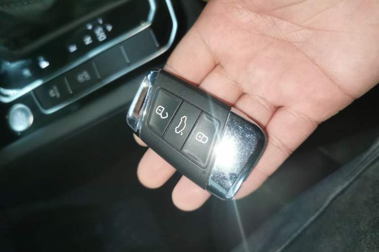 Used Volkswagen FAW-Volkswagen CC 2024 380TSI Striking Edition
