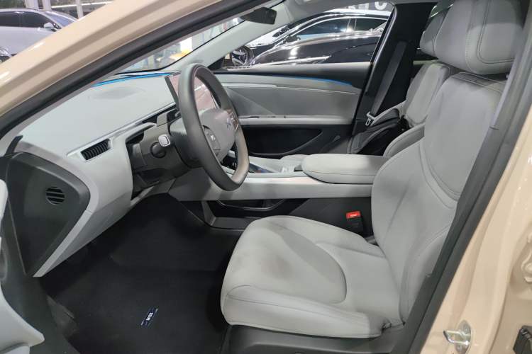 Used XPeng MONA M03 2024 620 with Ultra-Long Range