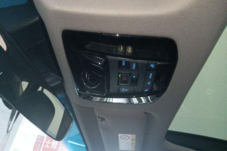 Used Toyota Venza 2022 2.0L CVT Four-Wheel Drive Supreme Edition
