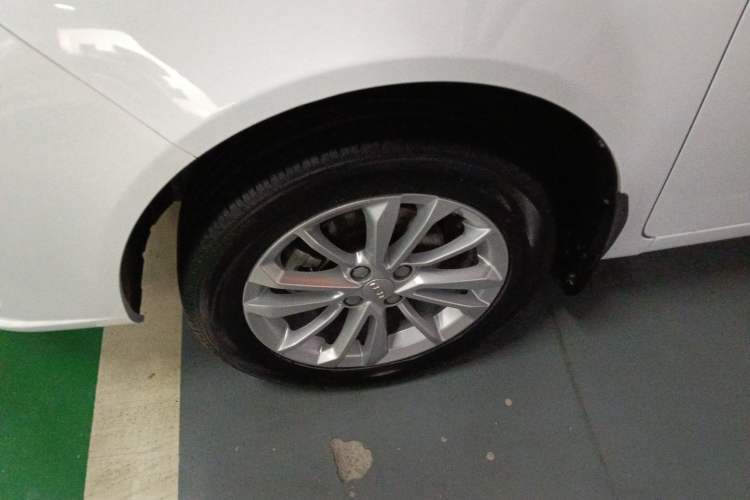 Used Geely Auto Vision 2020 Revised 1.5L Manual Asian Games Edition
