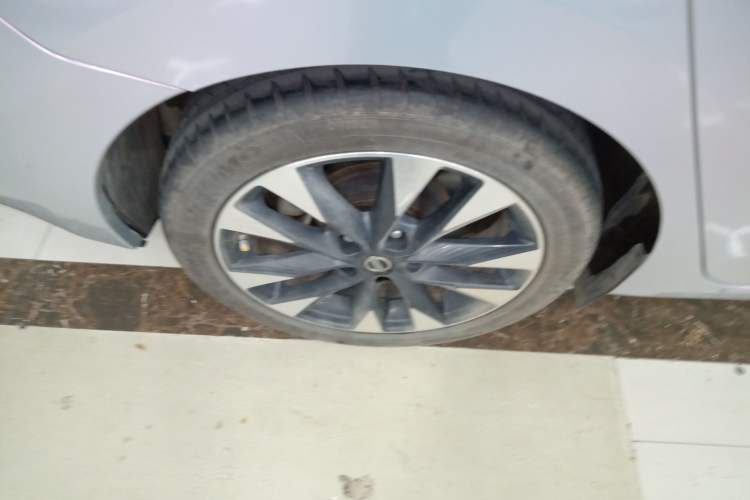 Used Nissan Lannia 2019 1.6L CVT Smart Connect Smart Cool Version China V Standard
