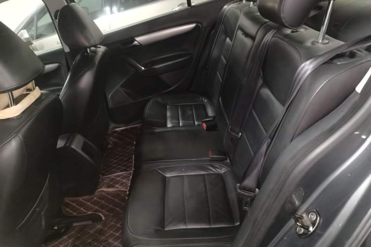 Used Volkswagen Lavida 2013 Revised Version 1.4 TSI DSG Comfort Edition
