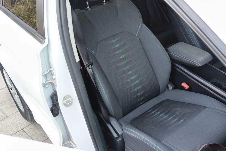 Used BYD e2 2020 Upgraded Model Standard Range Version Standard Configuration
