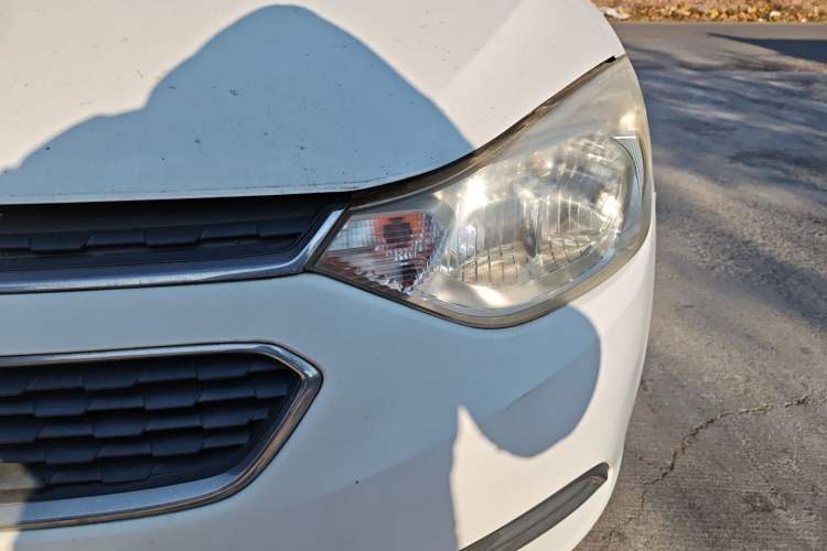 Used Chevrolet Sail 2015 Sail 3 1.3L AMT Ideal Edition
