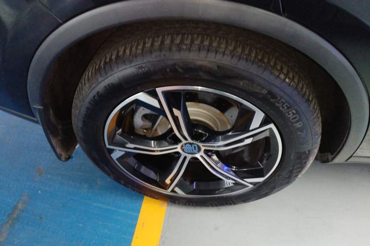 Used BYD Tang New Energy 2021 DM 2.0T Four-Wheel Drive High-Performance Luxury Model