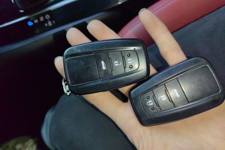 Used Toyota Levin 2021 185T CVT Luxury Edition
