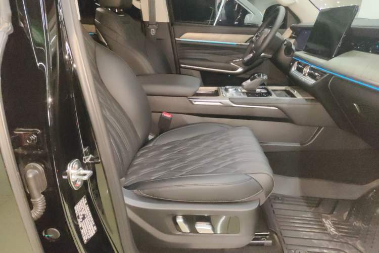 Used Tank 500 New Energy 2025 Hi4-Z