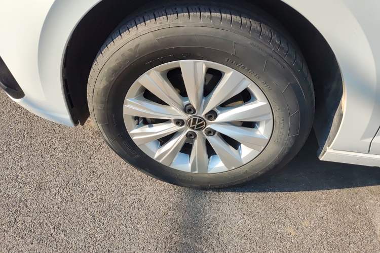 Used Volkswagen Lavida 2023 New Rui 1.5L Automatic New Yi Edition