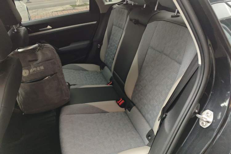 Used Volkswagen Lavida 2023 1.5L Automatic Full-Comfort Edition
