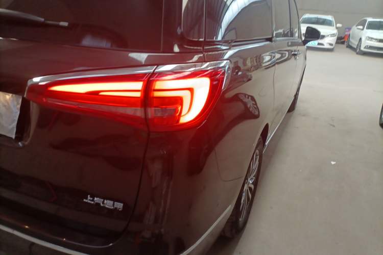 Used Buick GL8 2018 ES 28T Flagship Model China VI Standard
