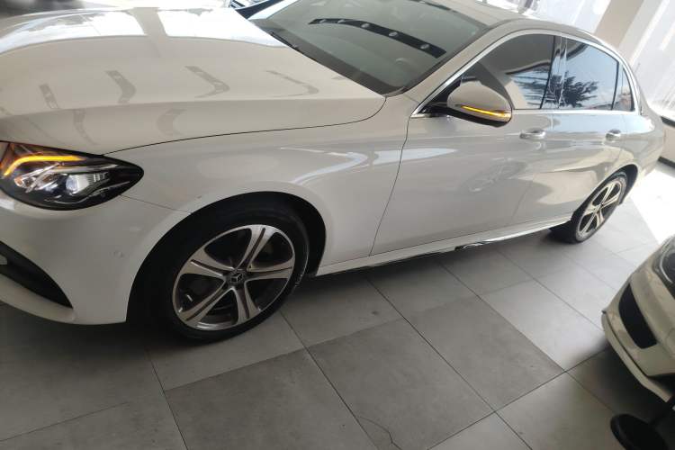 Used Mercedes-Benz E-Class 2019 E 200 L Sport Edition
