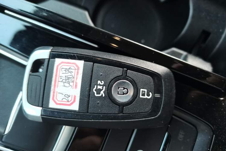 Used Ford Edge 2020 EcoBoost 245 Two-Wheel Drive Titanium 7-Seater