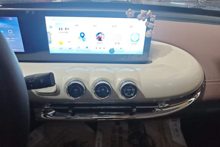 Used Wuling Bingo 2023 203km Comfort Edition