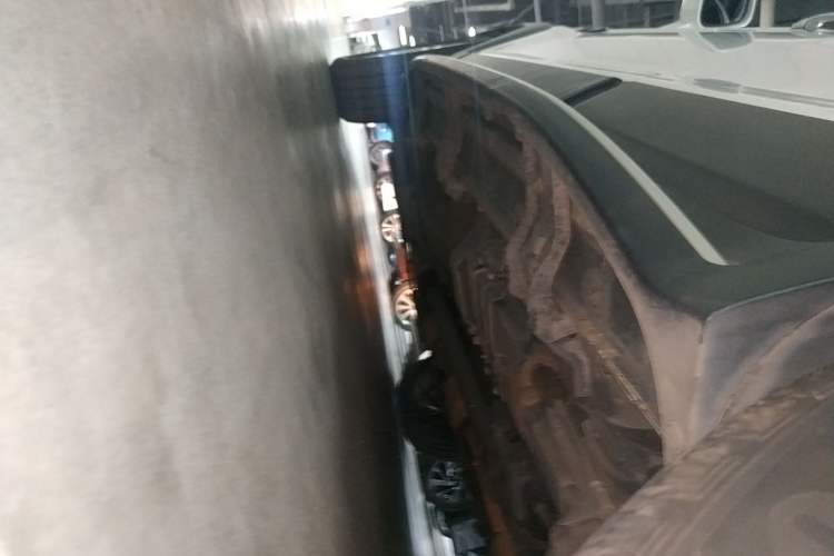 Used Chevrolet Captiva 2015 2.4L 4x4 Flagship Edition 7-Seater
